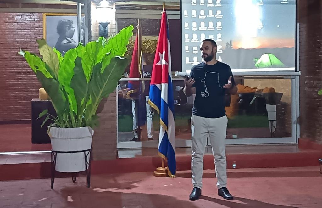 conmemoran-en-nicaragua-aniversario-65-de-los-cdr