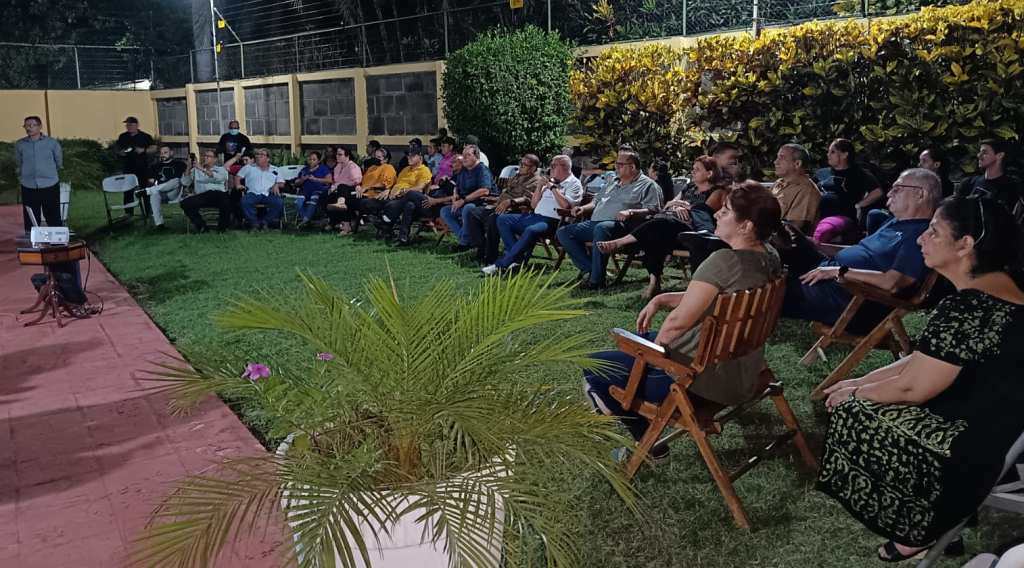 conmemoran-en-nicaragua-aniversario-65-de-los-cdr