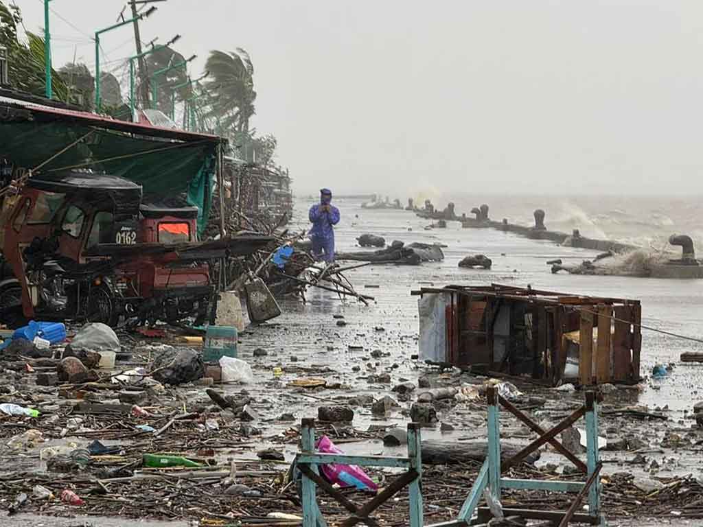 filipinas-sufre-mayor-tormenta-del-ano-con-saldo-de-tres-muertos