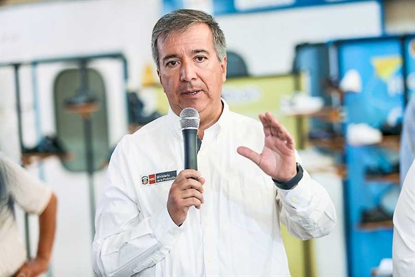 peru-ratifican-cese-del-veto-a-devolucion-de-fondos-de-pensiones