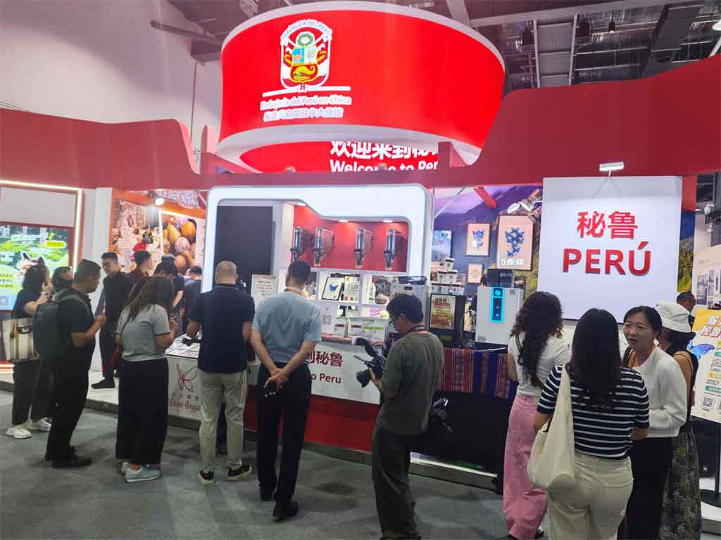 turismo-de-peru-presente-en-feria-internacional-de-servicios-de-china