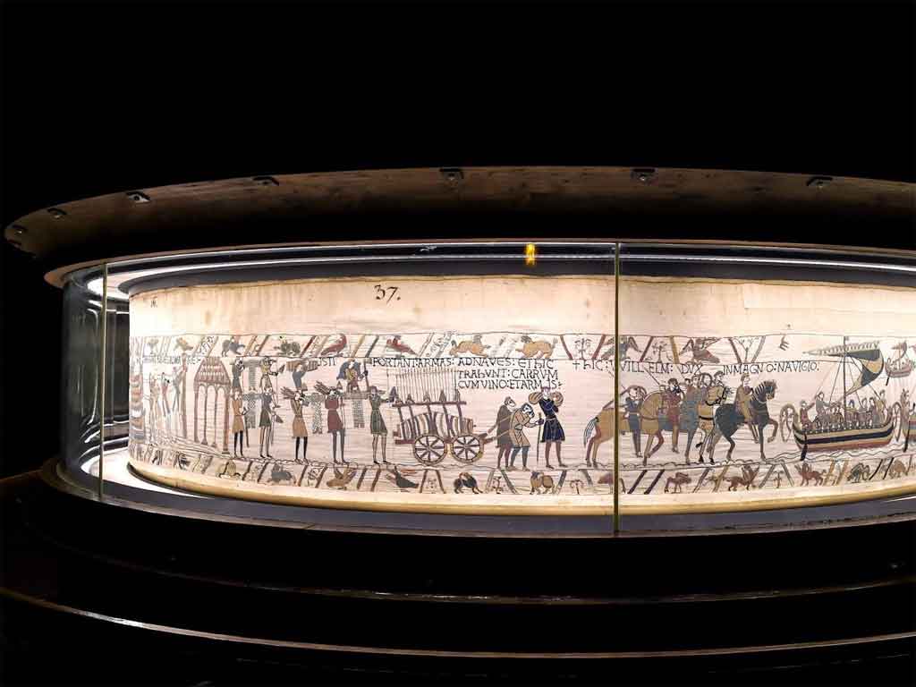 desmontan-en-francia-famoso-tapiz-de-bayeux-para-prestamo