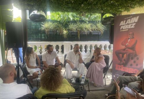 publico-en-cuba-listo-para-gozar-con-el-bingo-de-alain-perez