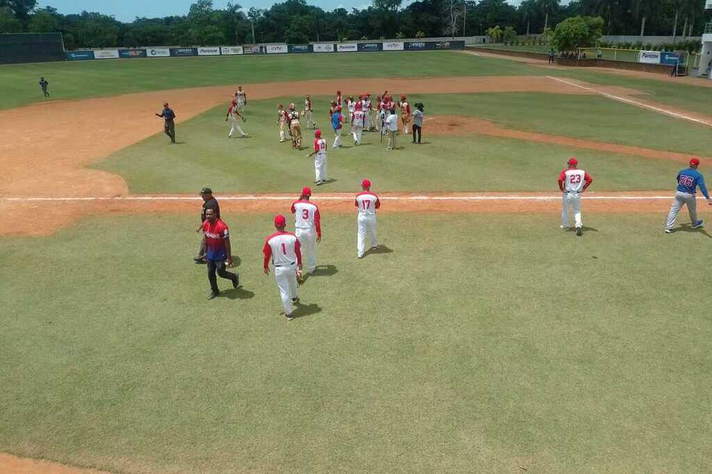 cuba-vence-a-puerto-rico-en-beisbol-sub-15-y-mejora-posicion