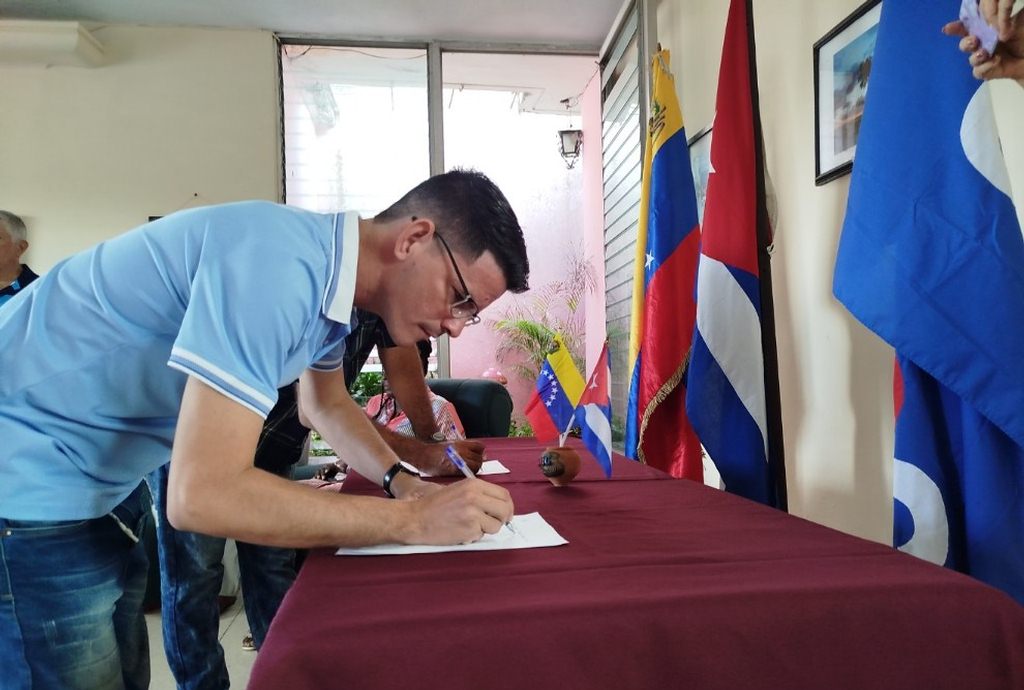 periodistas-cubanos-respaldan-a-venezuela