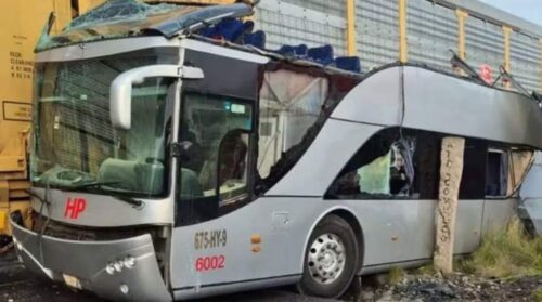 al-menos-ocho-muertos-y-45-heridos-por-accidente-en-centro-de-mexico