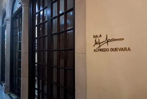 uneac-honra-a-cineasta-cubano-alfredo-guevara-con-nueva-sala