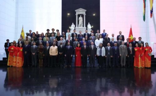venezuela-celebra-los-80-anos-de-la-independencia-de-vietnam