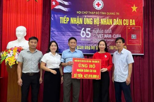 quang-tri-rememora-visita-de-fidel-castro-y-tiende-la-mano-a-cuba