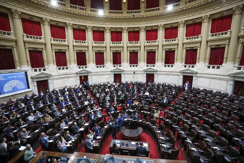 congreso-argentino-da-otro-duro-golpe-al-presidente-javier-milei