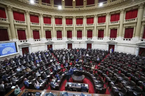 congreso-argentino-da-otro-duro-golpe-al-presidente-javier-milei