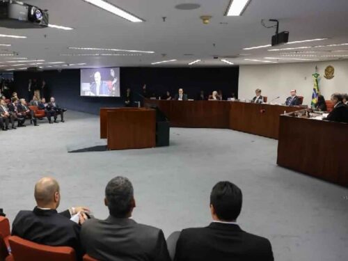 supremo-de-brasil-juzga-nucleo-de-noticias-falsas-de-trama-golpista