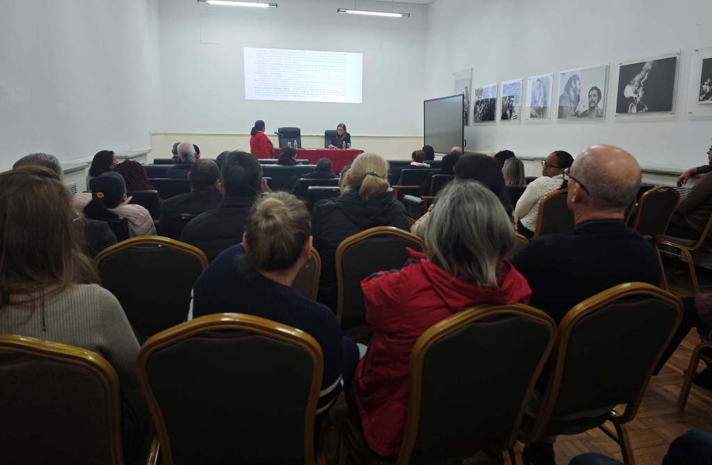 cubanos-en-china-analizan-anteproyecto-de-nuevo-codigo-de-trabajo