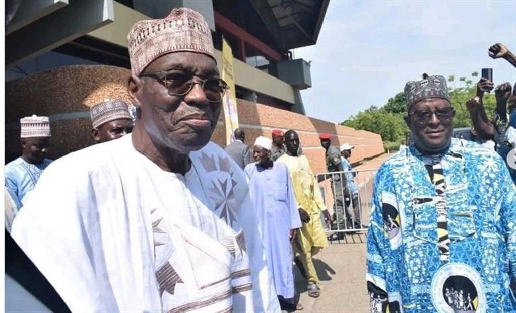 lider-opositor-camerunes-reclama-victoria-en-comicios-presidenciales