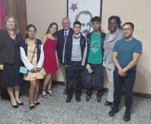 cuatro-pioneros-de-cuba-comparten-vivencias-en-guatemala