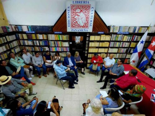 un-canto-a-la-paz-mundial-en-semana-de-la-cultura-cubana-en-panama