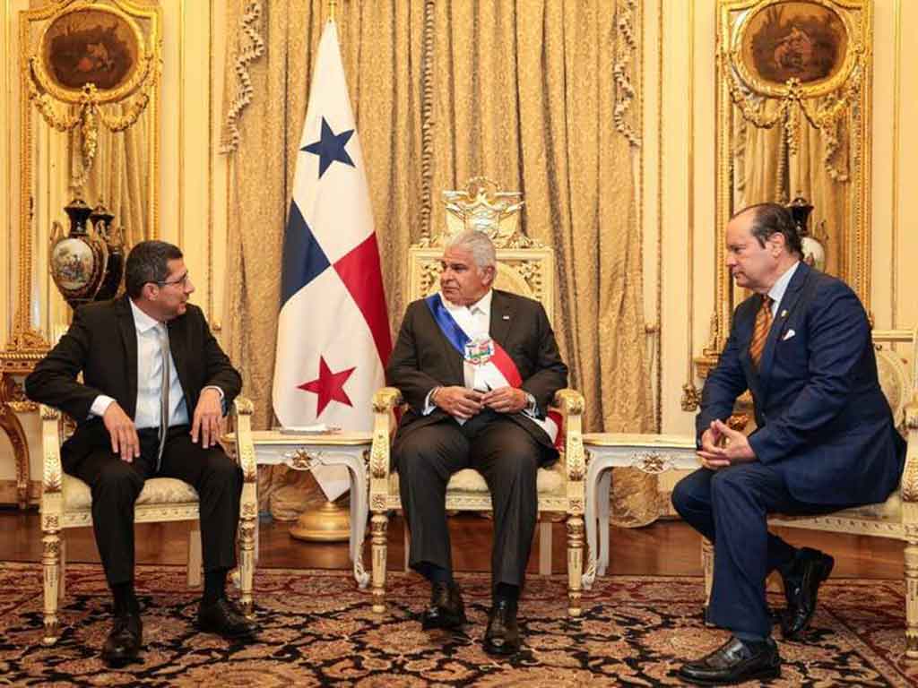 nicaragua-y-mexico-presentan-nuevos-embajadores-en-panama
