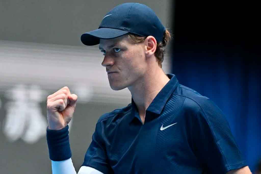 tenista-italiano-jannik-sinner-avanza-a-la-final-en-viena