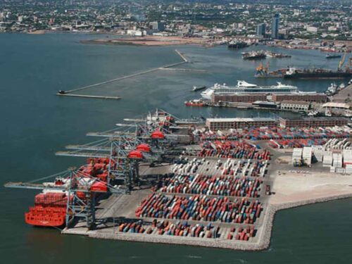 trabajadores-levantan-paro-en-puerto-de-montevideo