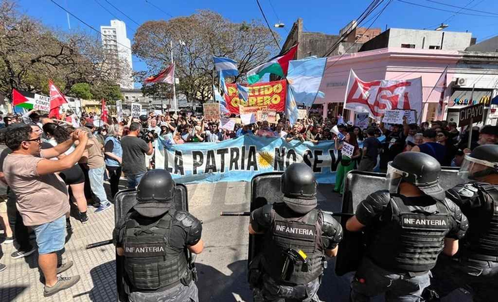 santa-fe-repudia-tambien-a-milei-tuvo-que-suspender-acto-electoral