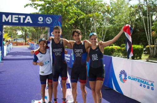 triatlon-de-relevos-mixtos-de-costa-rica-gano-oro-en-centroamericano