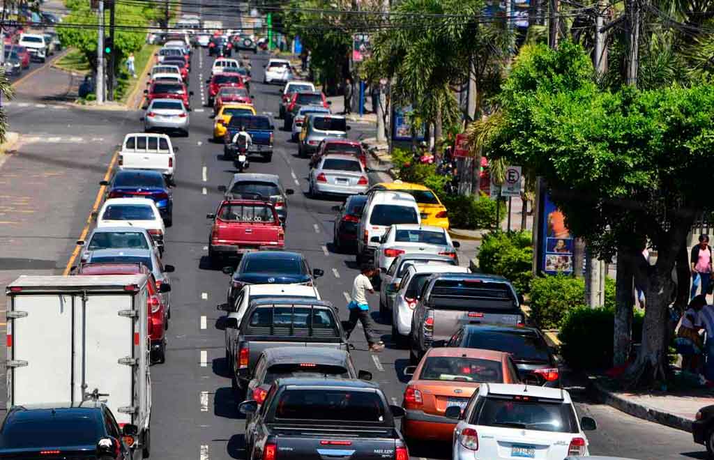 el-salvador-supera-los-dos-millones-de-vehiculos