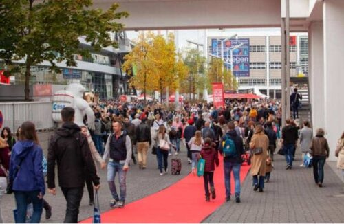 arranca-feria-del-libro-de-frankfurt-2025-con-multitud-de-visitantes