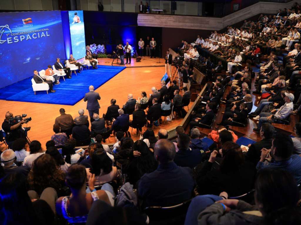 si-quieren-ayudar-a-cuba-levanten-el-bloqueo-dice-maduro-a-eeuu