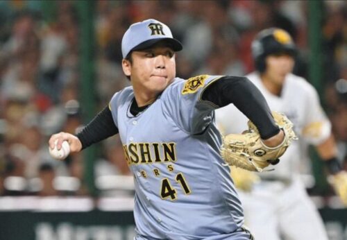 hanshin-sorprende-a-softbank-en-el-inicio-de-la-serie-de-japon
