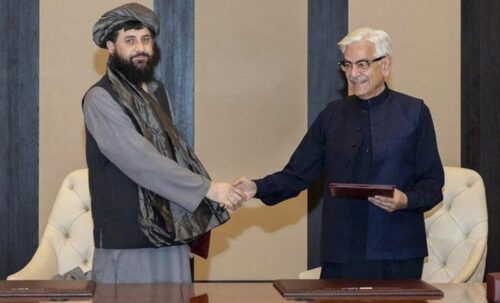 celebran-pakistan-y-afganistan-acuerdo-de-cese-el-fuego