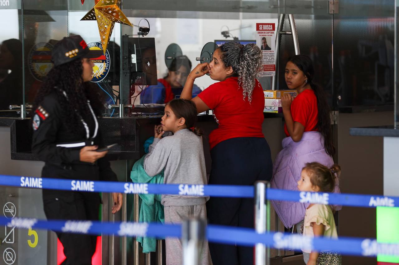 repatriados-a-venezuela-desde-eeuu-otros-208-migrantes-deportados