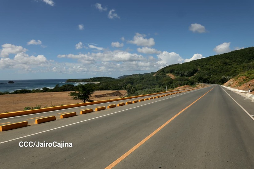 nicaragua-cuenta-con-primeros-30-km-de-carretera-en-litoral-pacifico