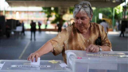 comenzaron-elecciones-presidenciales-y-legislativas-en-chile