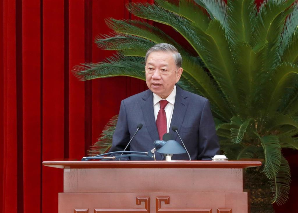 asistira-to-lam-a-conmemoracion-de-dia-nacional-de-laos