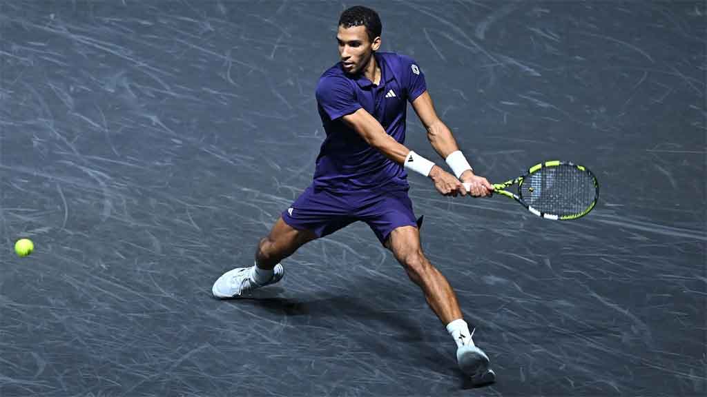 auger-aliassime-logra-su-primer-exito-en-la-copa-de-maestros