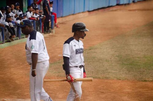 holguin-retoma-el-timon-en-serie-beisbolera-cubana