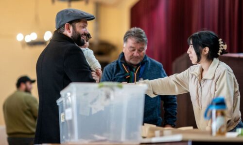 presidente-de-chile-ejerce-el-voto-y-llama-a-participar-en-elecciones
