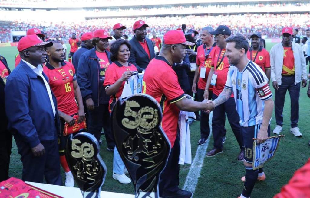 argentina-gana-amistoso-contra-angola-2-0