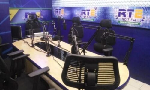 denuncian-la-quema-de-otro-medio-de-prensa-en-haiti