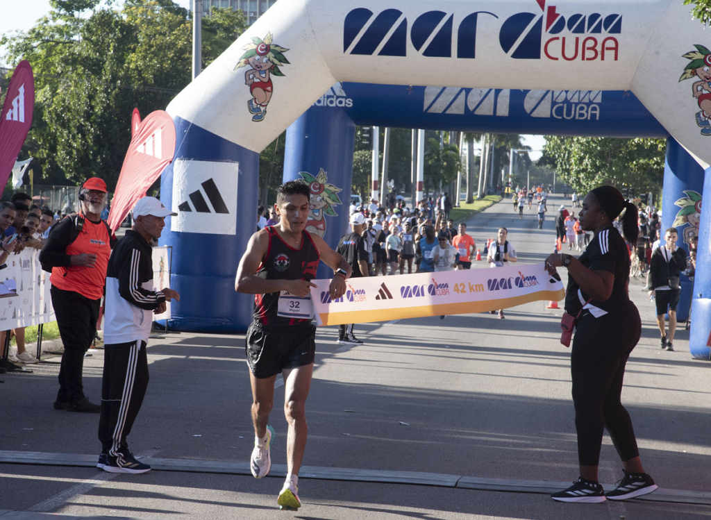 mexico-pone-ritmo-y-rompe-dominio-de-cuba-en-marabana-2025