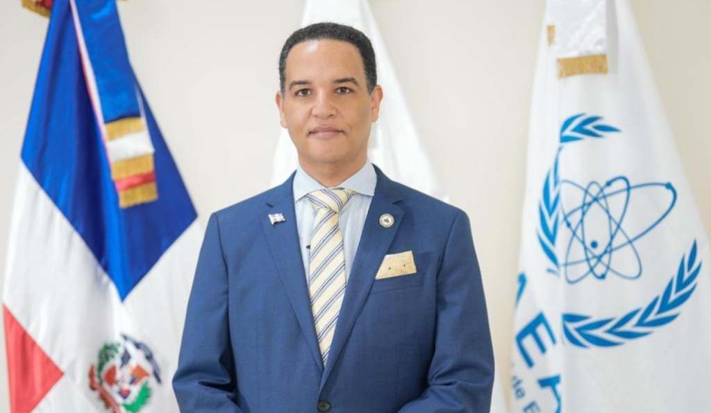 nuevo-administrador-empresa-electrica-dominicana-en-medio-de-pesquisa