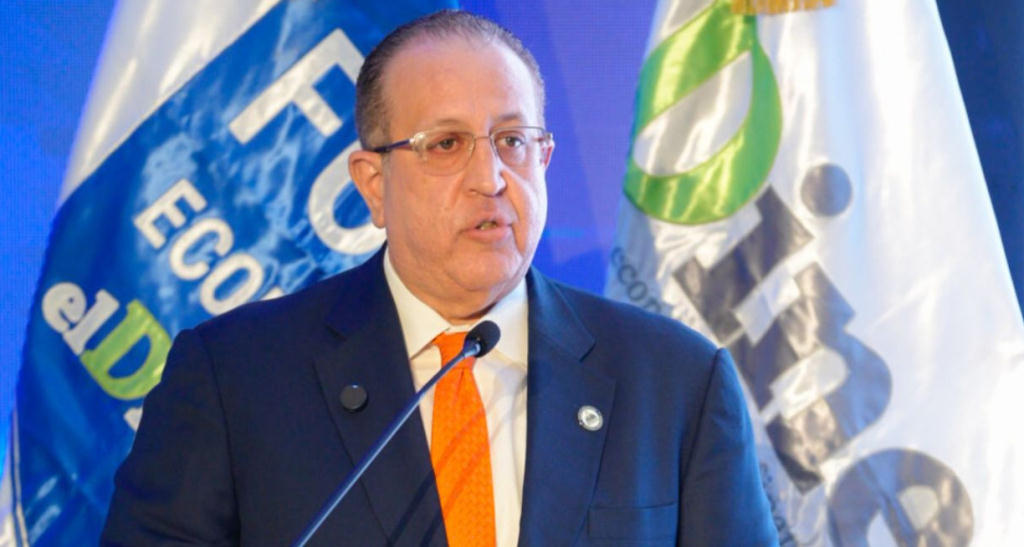 reafirman-compromiso-de-dominicana-con-aumento-inversion-publica