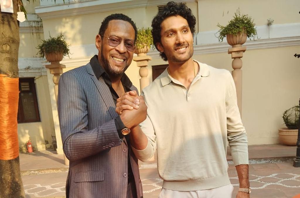 recibe-javier-sotomayor-aplausos-y-honores-en-festival-de-india-2