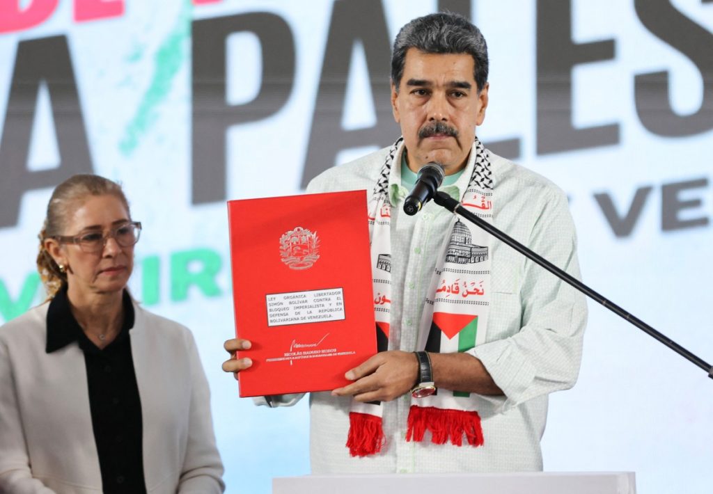 nicolas-maduro-celebra-aniversario-de-ley-organica-simon-bolivar