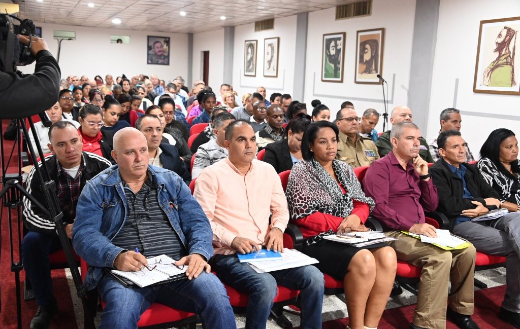 Pleno en Cienfuegos