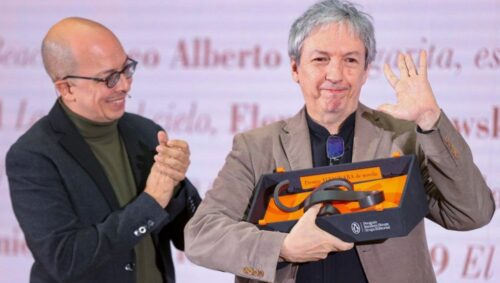 mexico-sigue-al-alza-en-espana-con-premio-alfaguara