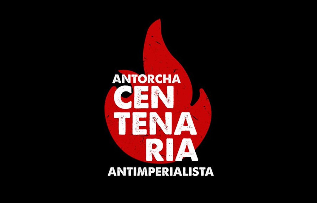 jovenes-cubanos-recorreran-la-habana-en-marcha-de-las-antorchas
