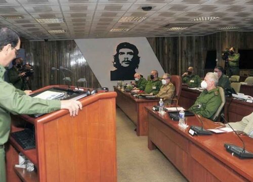 sesion-del-consejo-de-defensa-acapara-atencion-mediatica-en-cuba