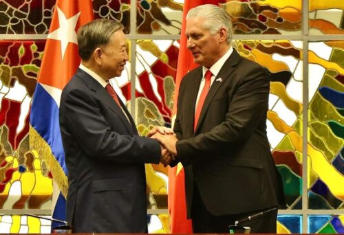 vietnam-destacan-conversacion-telefonica-entre-to-lam-y-diaz-canel