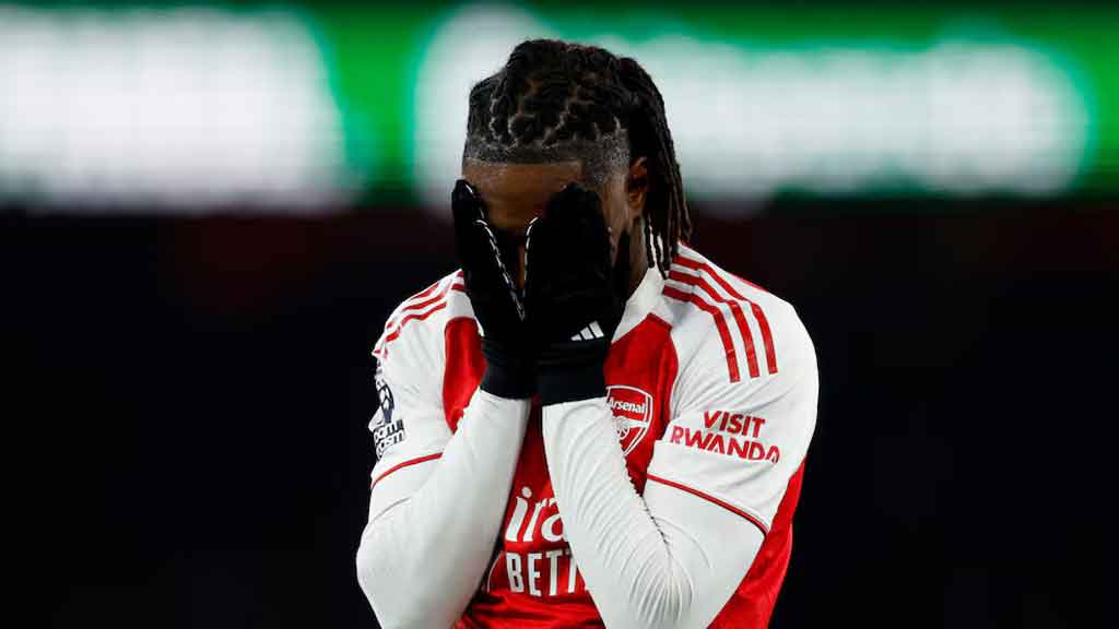 arsenal-ve-acortada-diferencia-en-liga-inglesa-de-futbol